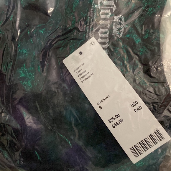 Corona tee. Brand new. - Picture 4 of 4